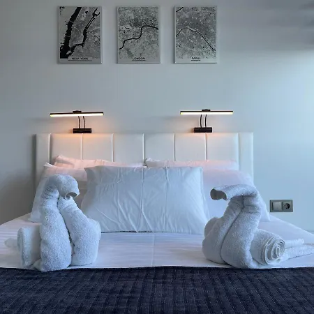 Sea View 1Br Apt - Steps To Beach - Modern Residence ألانيا