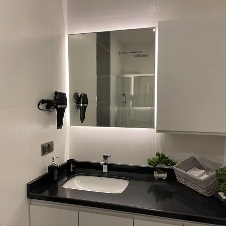 Apartment The Beach Haven 1br , Sea-view