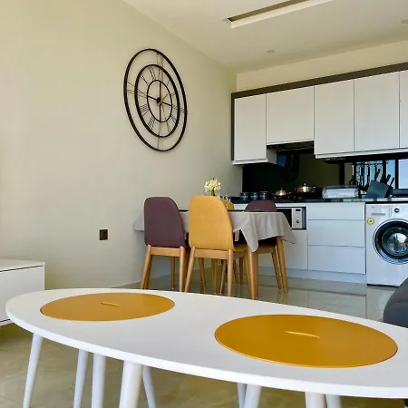 شقة Sea View 1Br Apt - Steps To Beach - Modern Residence