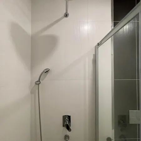 Apartment The Beach Haven 1br , Sea-view